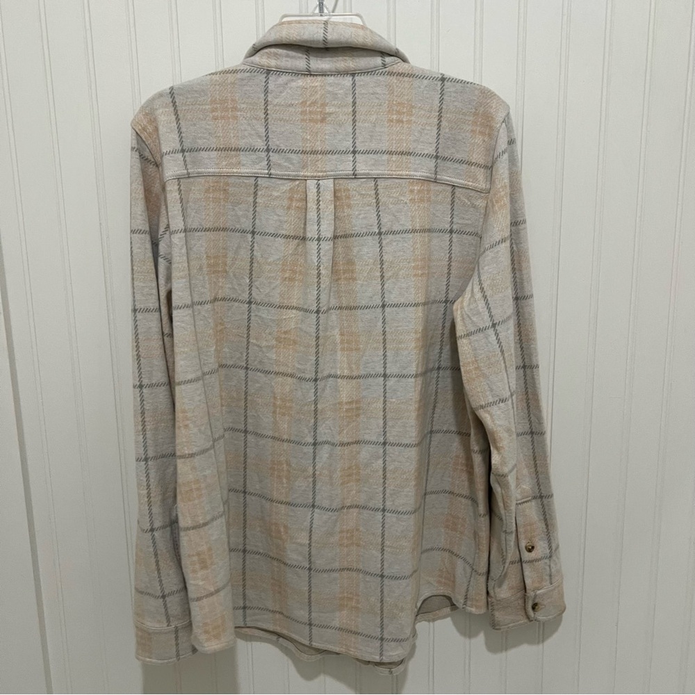 Faherty Beige and Gray Plaid Button-Down Shirt - Picture 4 of 4